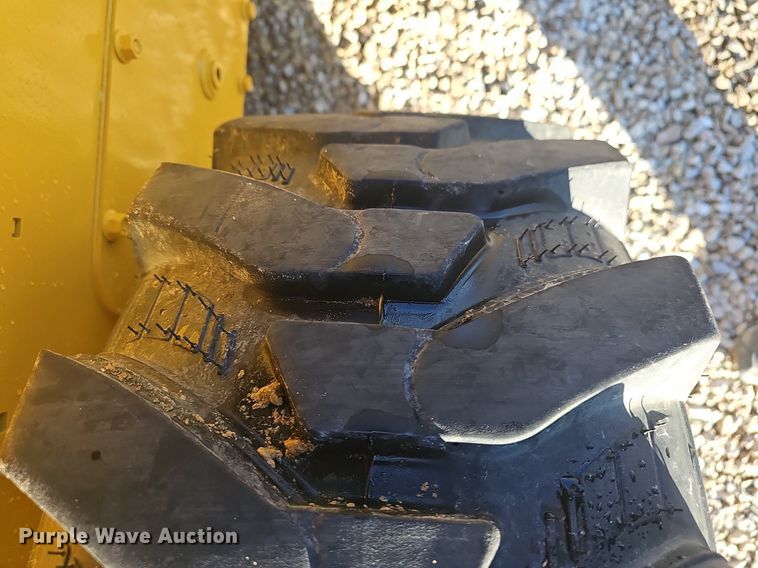 image for item EJ5903 2023 John Deere 324G skid steer loader