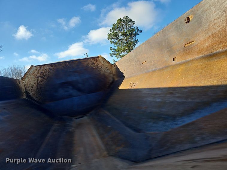 image for item EJ5927 2013 Terex TA300 haul truck