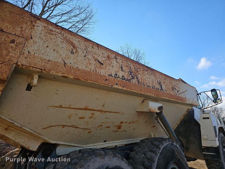 image for item EJ5927 2013 Terex TA300 haul truck