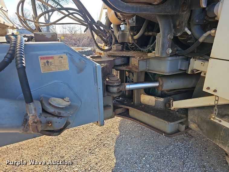 image for item EJ5927 2013 Terex TA300 haul truck