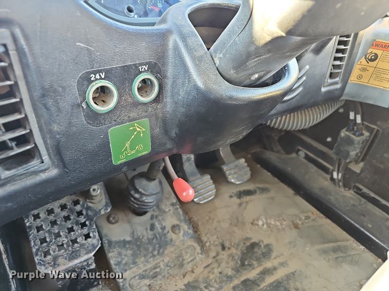 image for item EJ5927 2013 Terex TA300 haul truck