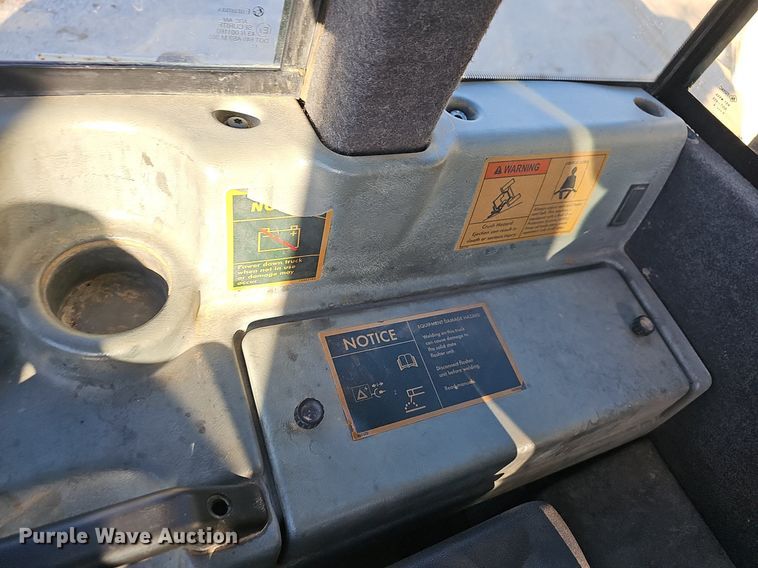 image for item EJ5927 2013 Terex TA300 haul truck