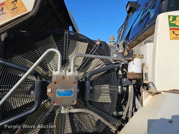 image for item EJ5927 2013 Terex TA300 haul truck