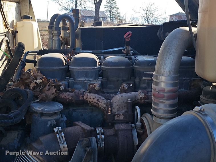 image for item EJ5927 2013 Terex TA300 haul truck