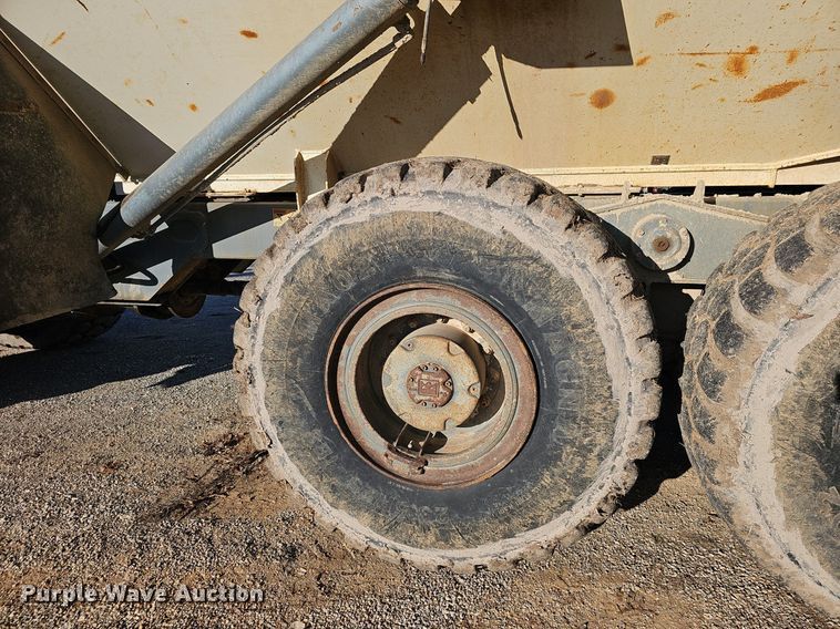 image for item EJ5927 2013 Terex TA300 haul truck