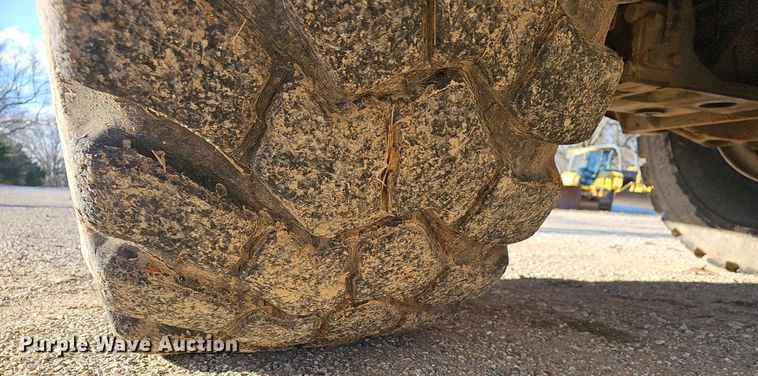 image for item EJ5927 2013 Terex TA300 haul truck