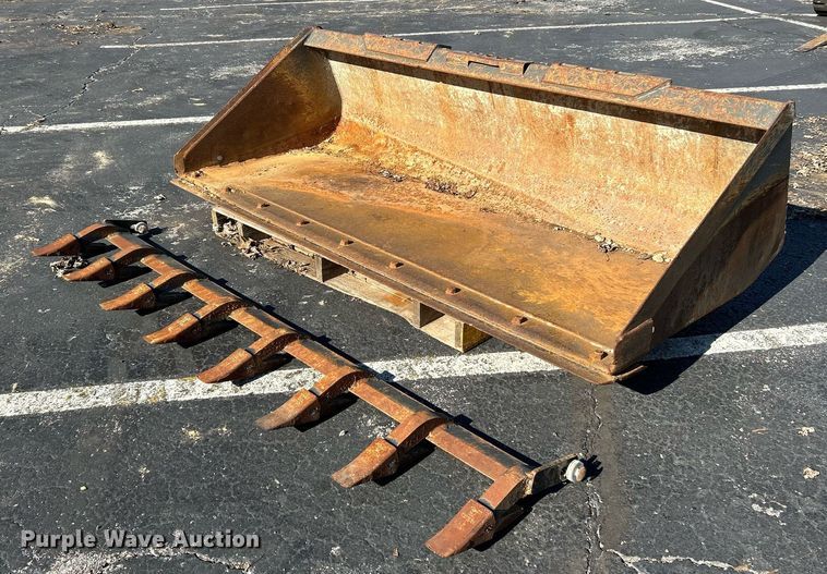 image for item EK4008 2012 Case TV380 tracked skid steer loader