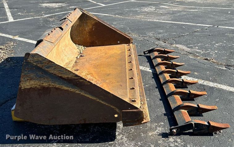 image for item EK4008 2012 Case TV380 tracked skid steer loader