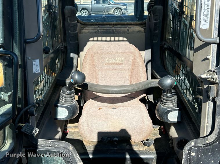 image for item EK4008 2012 Case TV380 tracked skid steer loader