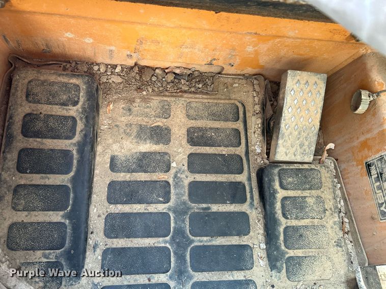 image for item EK4008 2012 Case TV380 tracked skid steer loader