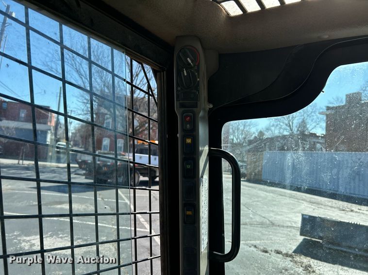 image for item EK4008 2012 Case TV380 tracked skid steer loader