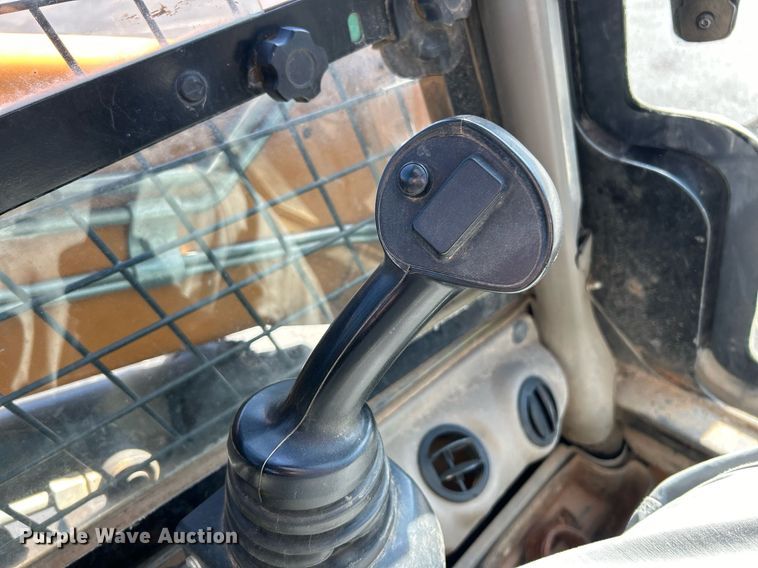 image for item EK4008 2012 Case TV380 tracked skid steer loader