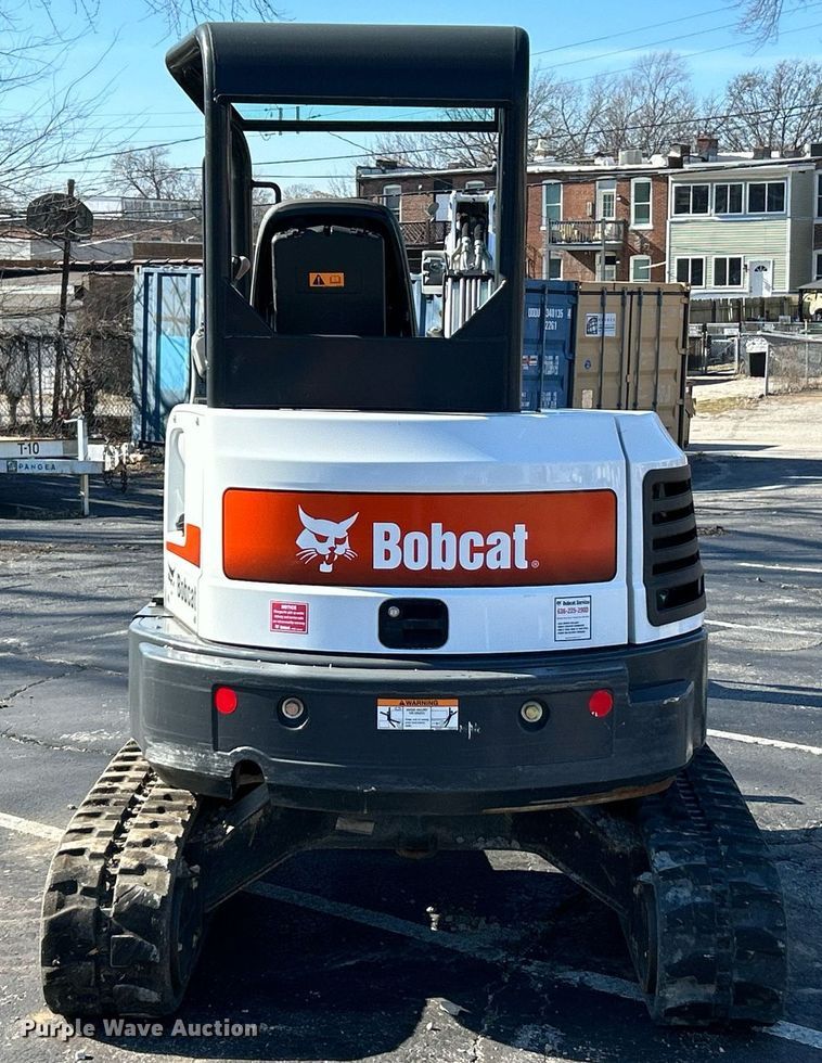 image for item EK4009 2017 Bobcat E35i mini excavator