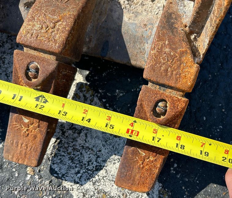 image for item EK4009 2017 Bobcat E35i mini excavator