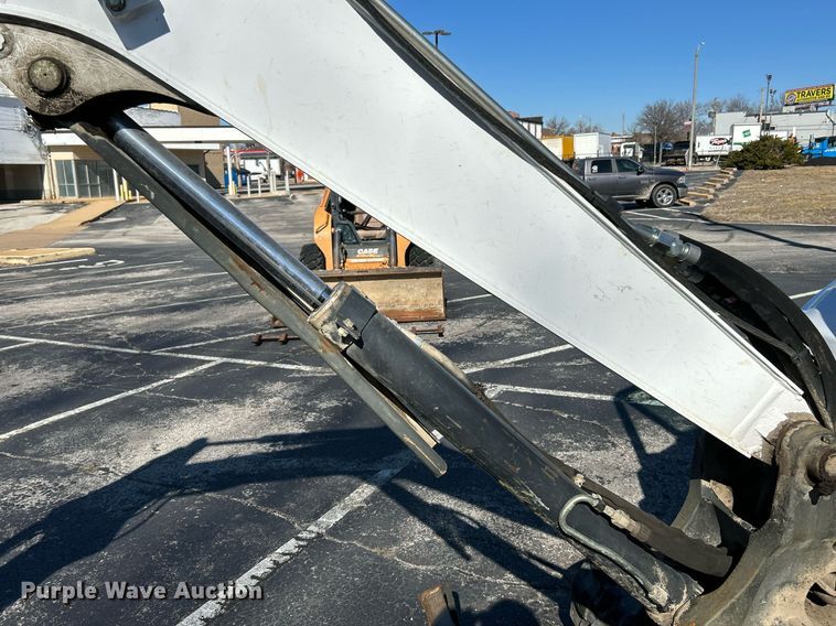 image for item EK4009 2017 Bobcat E35i mini excavator