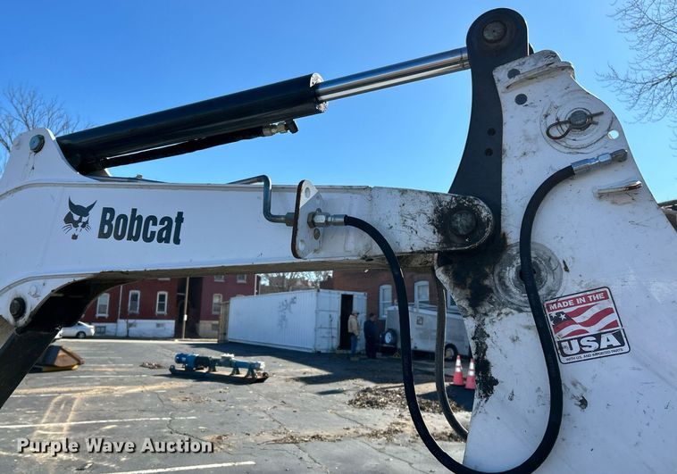 image for item EK4009 2017 Bobcat E35i mini excavator