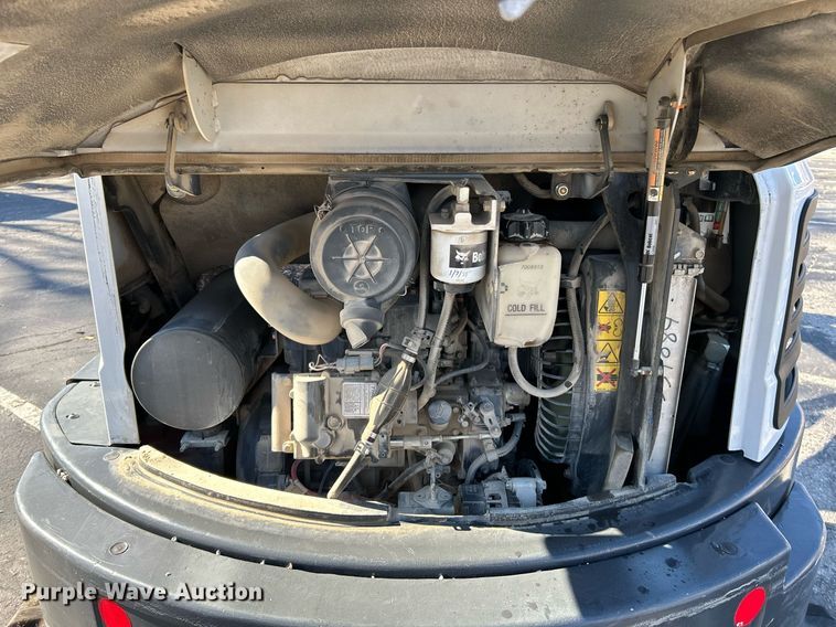 image for item EK4009 2017 Bobcat E35i mini excavator