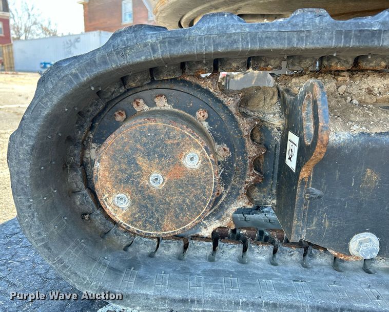 image for item EK4009 2017 Bobcat E35i mini excavator