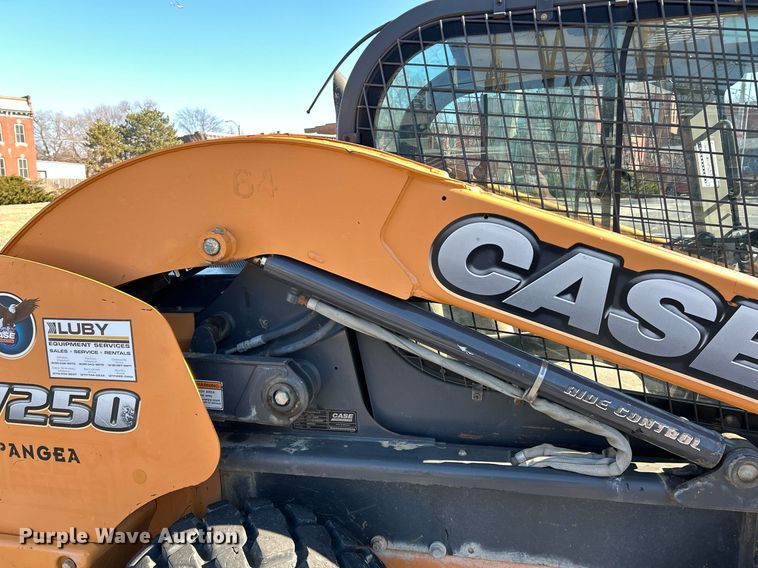 image for item EK4010 2011 Case SV250 skid steer loader