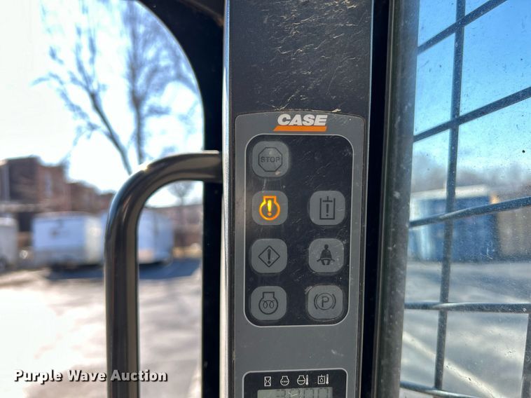 image for item EK4010 2011 Case SV250 skid steer loader