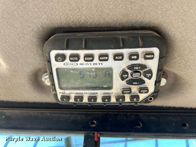 image for item EK4010 2011 Case SV250 skid steer loader