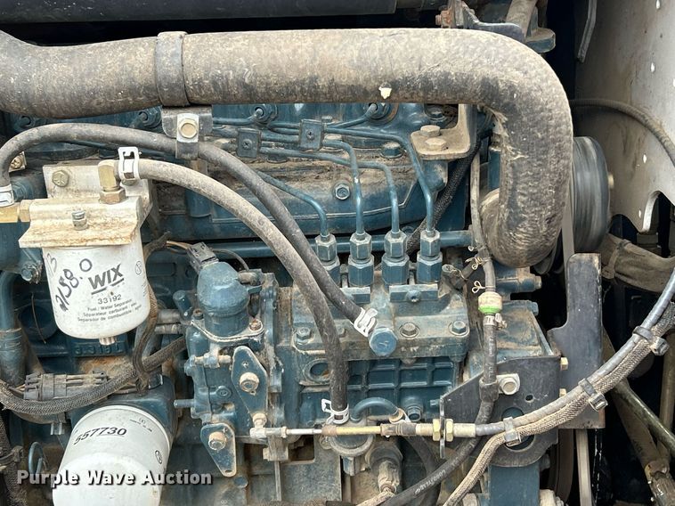 image for item EK4040 2005 Bobcat S300 skid steer loader