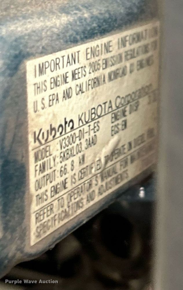 image for item EK4040 2005 Bobcat S300 skid steer loader