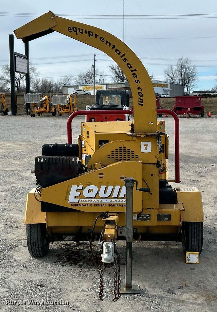 image for item EK4056 2015 Vermeer BC700XL wood chipper