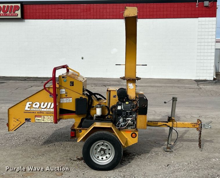 image for item EK4056 2015 Vermeer BC700XL wood chipper