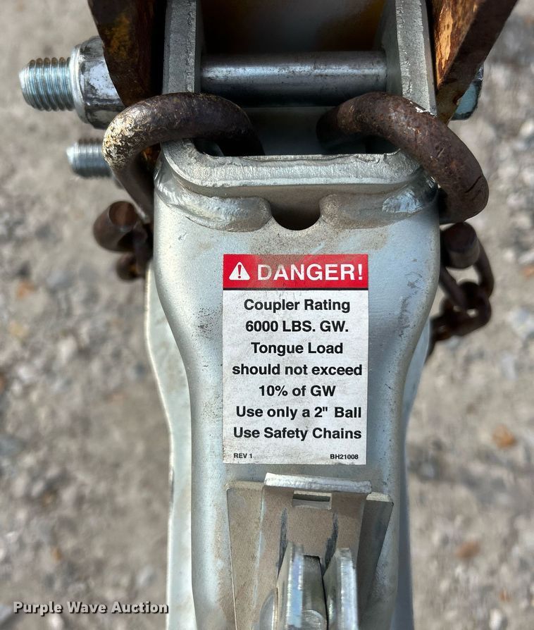 image for item EK4056 2015 Vermeer BC700XL wood chipper