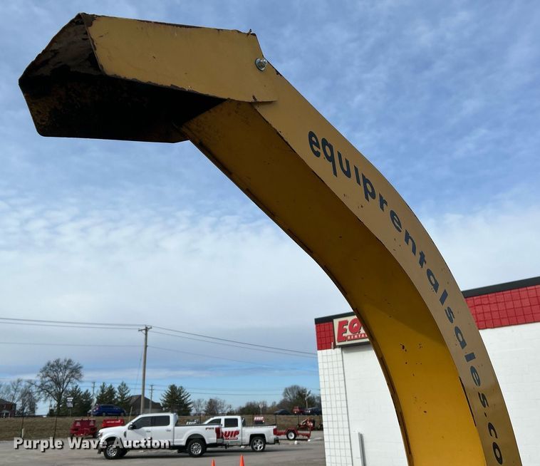 image for item EK4056 2015 Vermeer BC700XL wood chipper