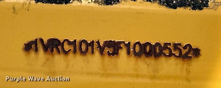 image for item EK4056 2015 Vermeer BC700XL wood chipper