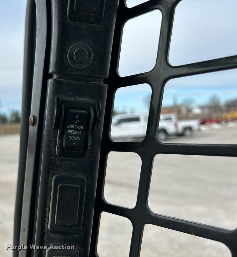 image for item EK4057 2014 Bobcat T450 tracked skid steer loader