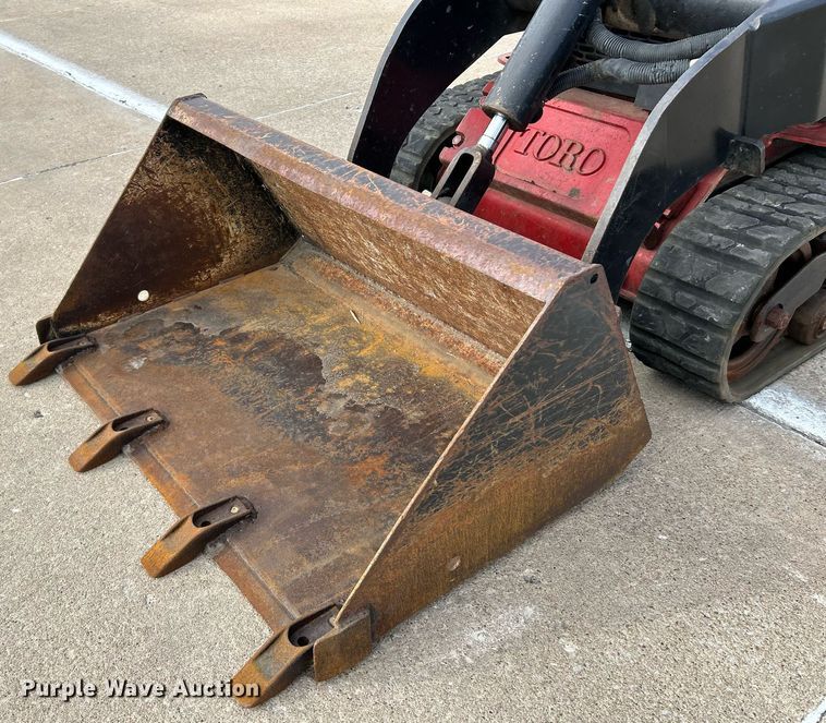 image for item EK4058 2016 Toro TX525 compact utility loader