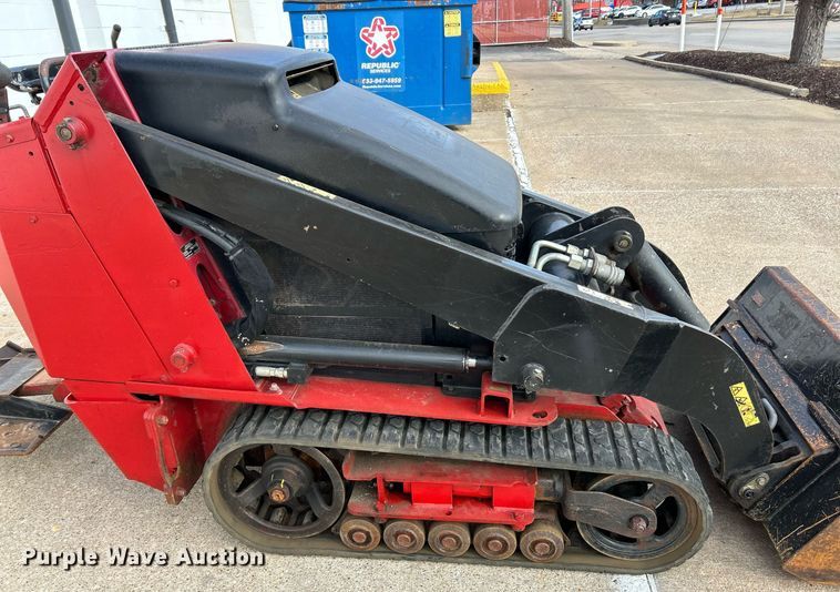 image for item EK4058 2016 Toro TX525 compact utility loader