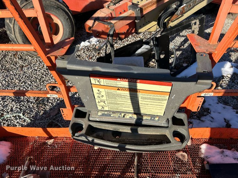 image for item EK4093 2005 JLG 600S boom lift