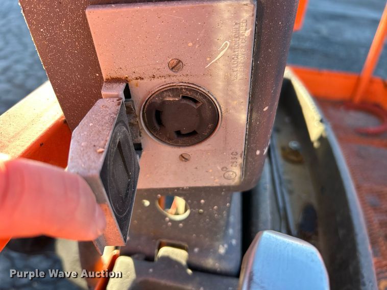 image for item EK4094 2008 JLG 600S boom lift