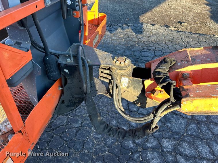 image for item EK4094 2008 JLG 600S boom lift