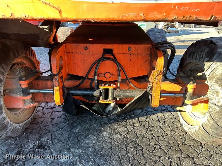 image for item EK4094 2008 JLG 600S boom lift