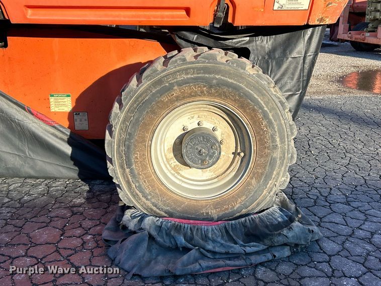 image for item EK4094 2008 JLG 600S boom lift