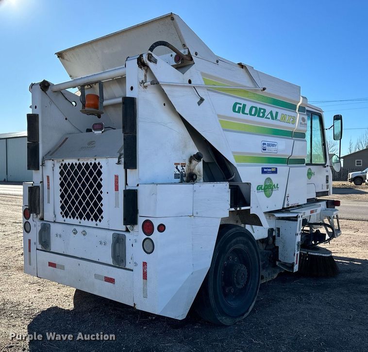 image for item EK9984 2011 Global MX3 street sweeper truck