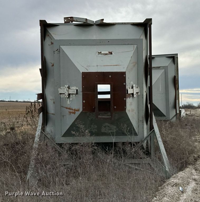 image for item HL9229 (2) gravity feed bins