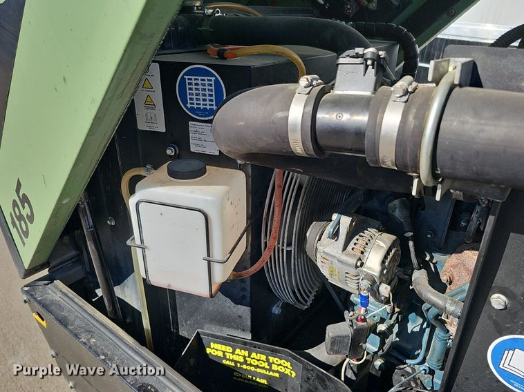 image for item IO9847 2017 Sullair 185D DPQ KU4F air compressor