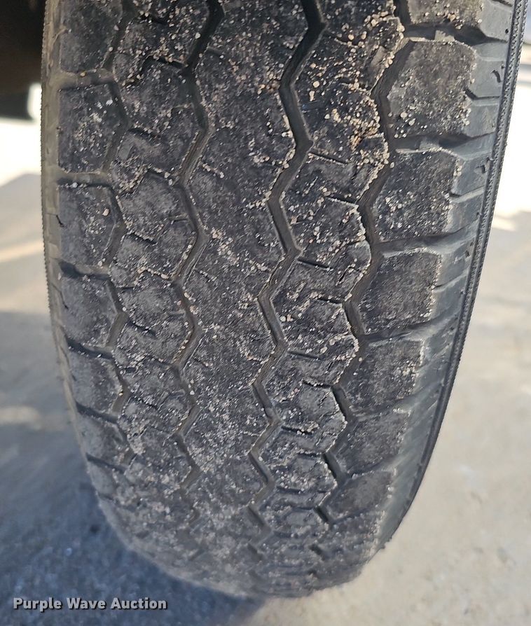 image for item IO9847 2017 Sullair 185D DPQ KU4F air compressor