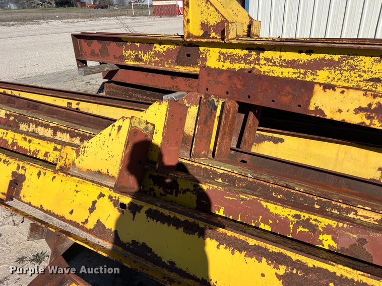 image for item JS9975 40' x 200' x 20' building frame