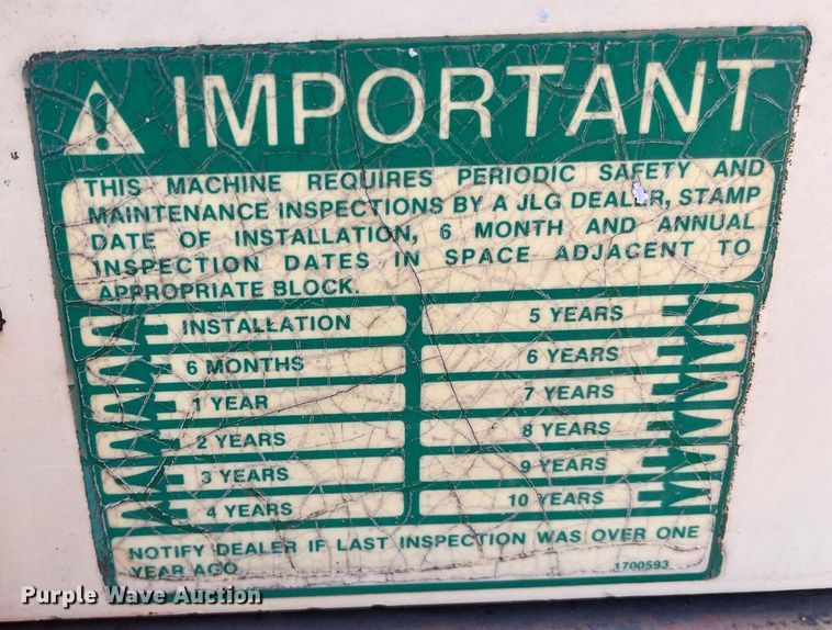 image for item JS9980 1994 JLG 40H boom lift