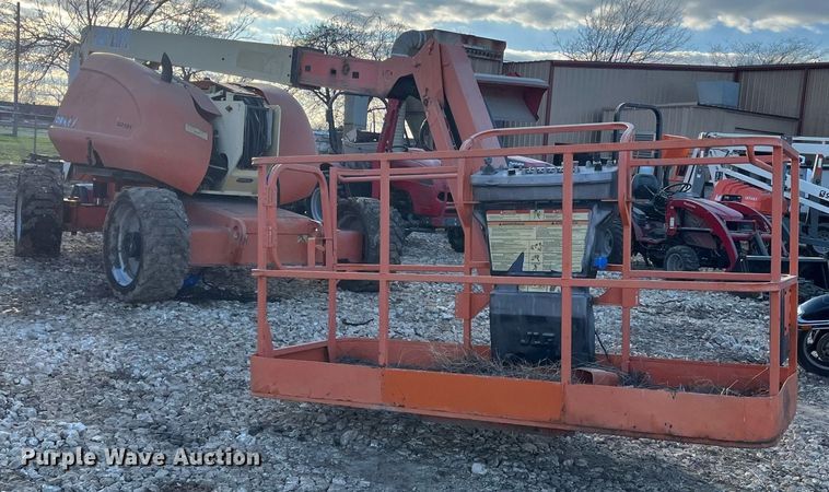 image for item JS9981 2007 JLG 600AJ boom lift