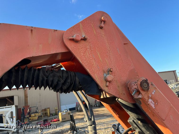 image for item JS9981 2007 JLG 600AJ boom lift