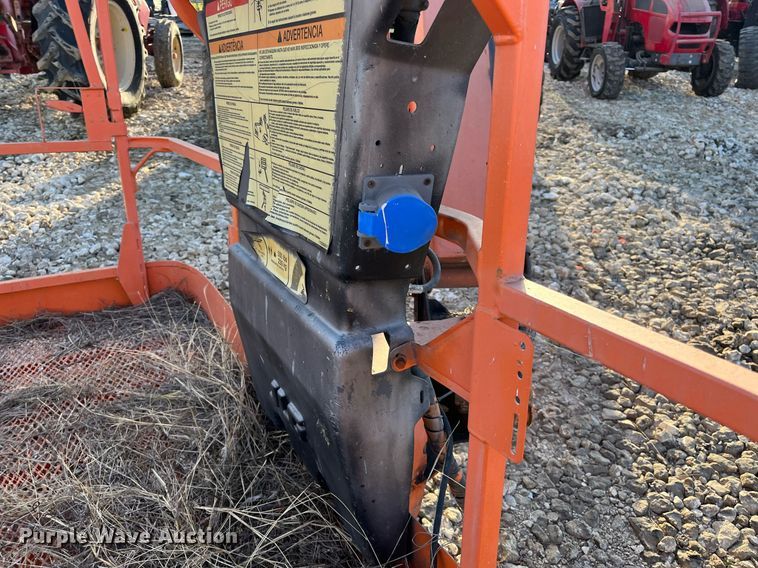 image for item JS9981 2007 JLG 600AJ boom lift