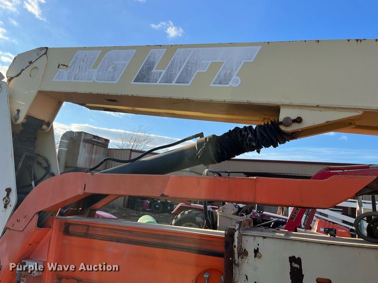 image for item JS9981 2007 JLG 600AJ boom lift